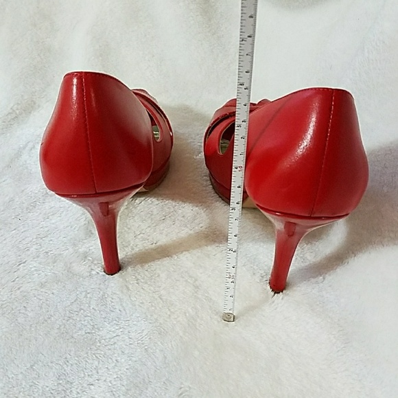 Red sexi heels. - Picture 5 of 7